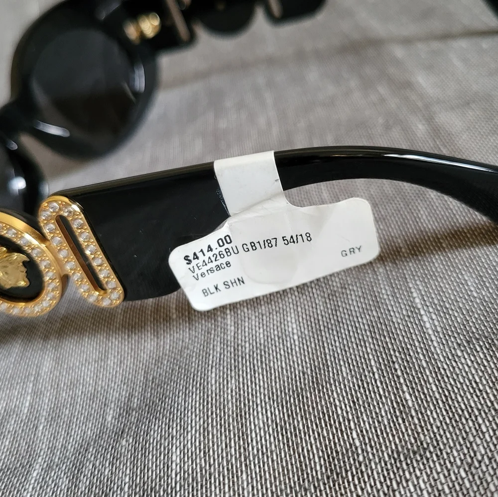 New Women's Versace Black Gold Medusa Head Biggie Sunglasses (Regular not Oversz - Picture 9 of 16